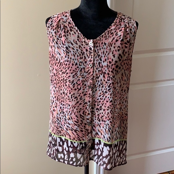 CABI....BOHO chic button down tank - Picture 4 of 6
